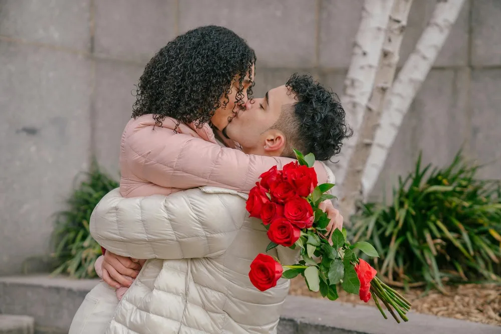 Un couple amoureux à la Saint Valentin